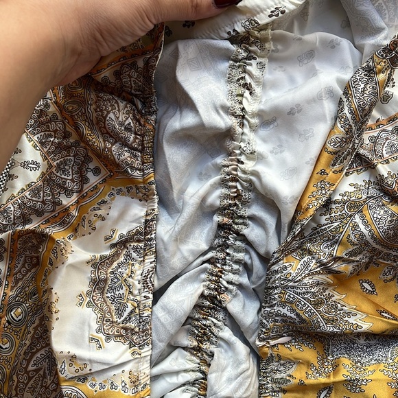 Boho Paisley Ruched Slit Midi
Skirt, Size: 2X - Picture 14 of 17